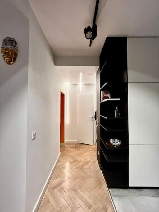 Art & Design 3 Rooms Apartment In City Center Wroclaw Exterior photo